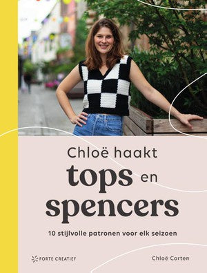 Chloë haakt tops en spencers